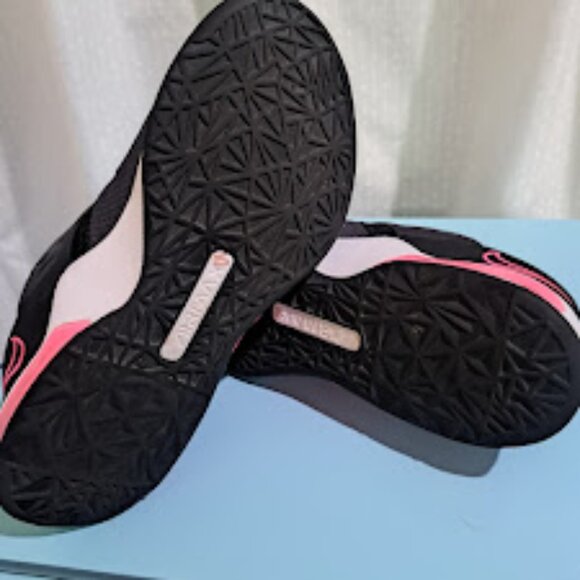 NIKE AIR MAX BELLA TR 4 BLACK HYPER PINK SNEAKERS TRAINING SHOES GYMNASTIC SHOES - Picture 7 of 8